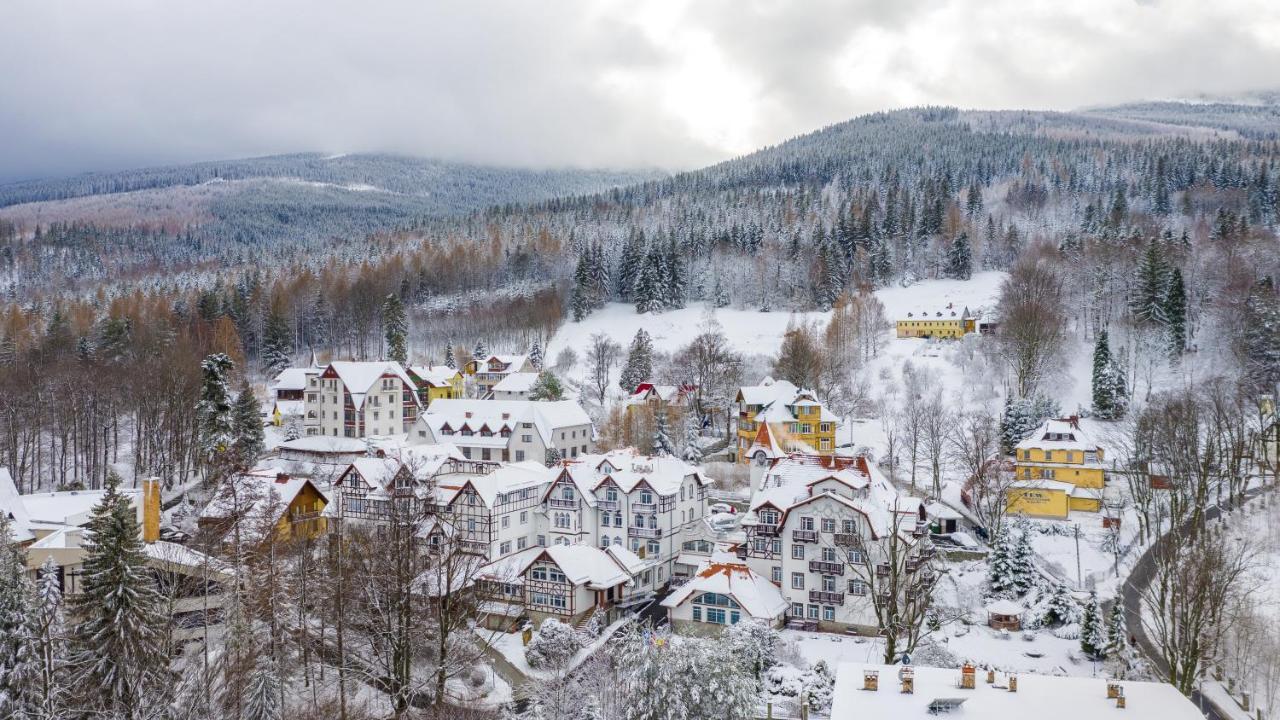 Park Hotel Kur & Spa Świeradów-Zdrój Εξωτερικό φωτογραφία