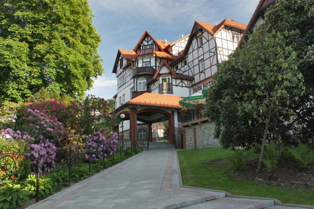 Park Hotel Kur & Spa Świeradów-Zdrój Εξωτερικό φωτογραφία